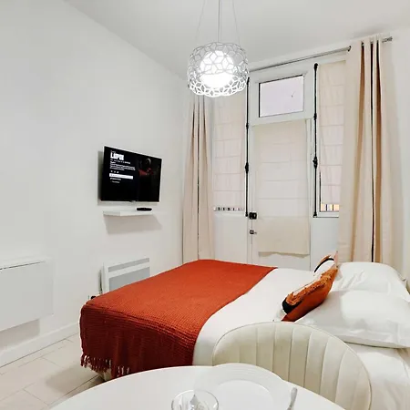 Apartment Charming 2p Canal Saint-martin - Republique *